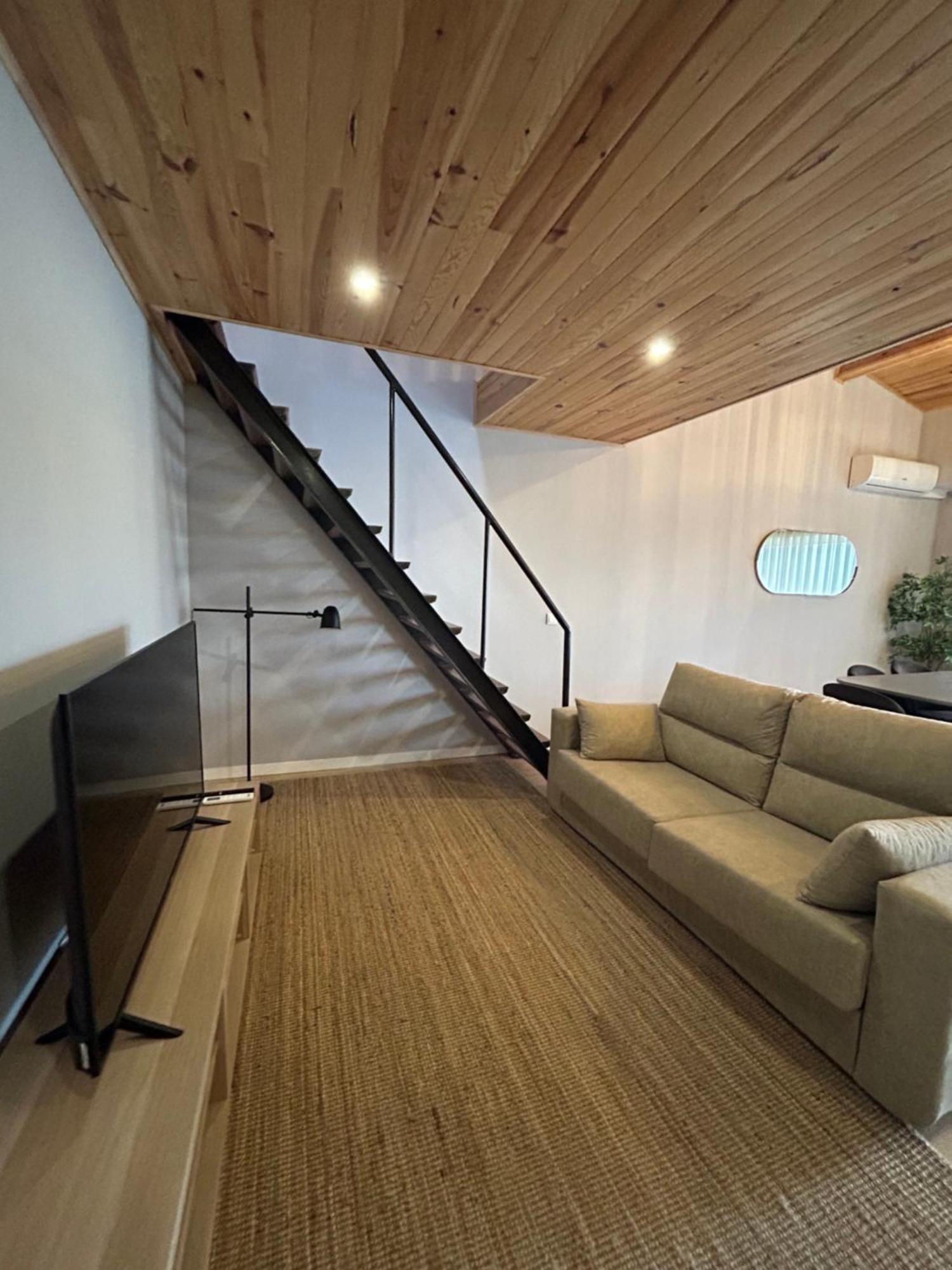 Oporto Near Family Apartments - Free Parking Exterior photo