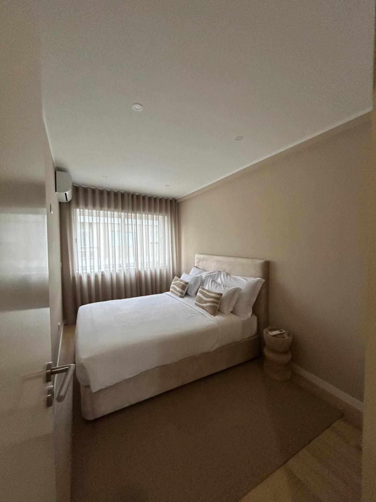 Oporto Near Family Apartments - Free Parking Exterior photo
