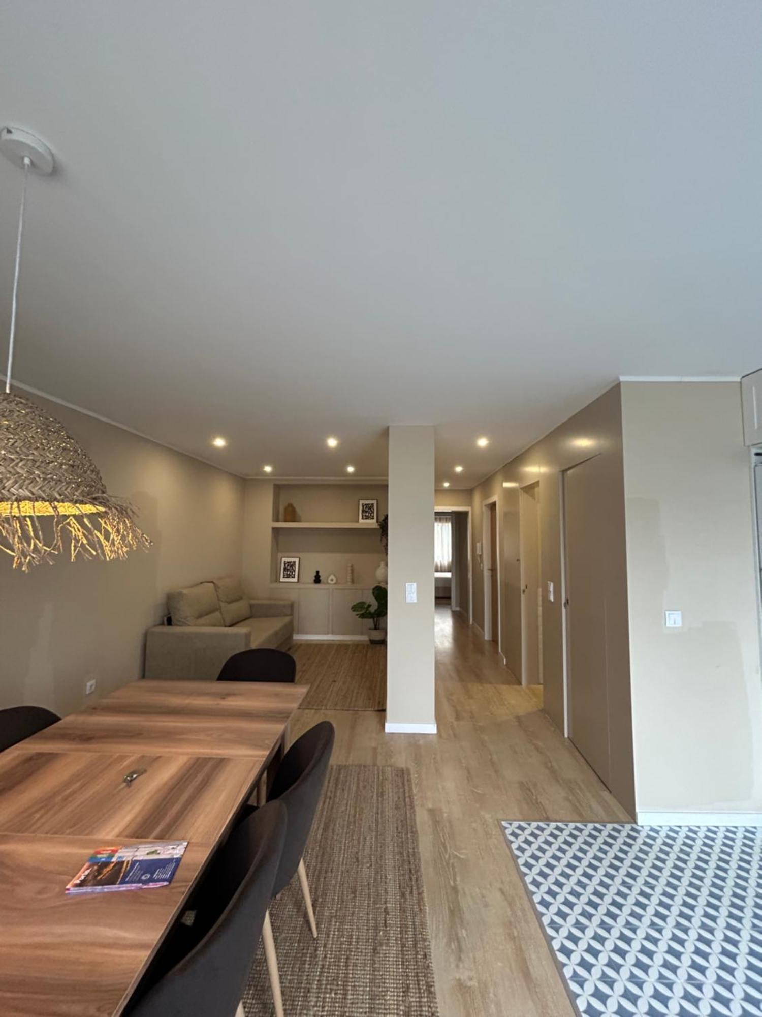 Oporto Near Family Apartments - Free Parking Exterior photo